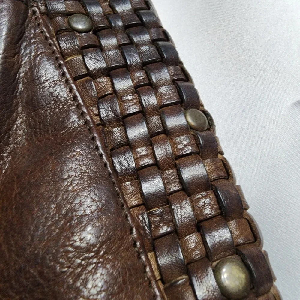 VTG Brown Woven Leather Crossbody‎ Bag Studded Boho Messenger Made in India READ